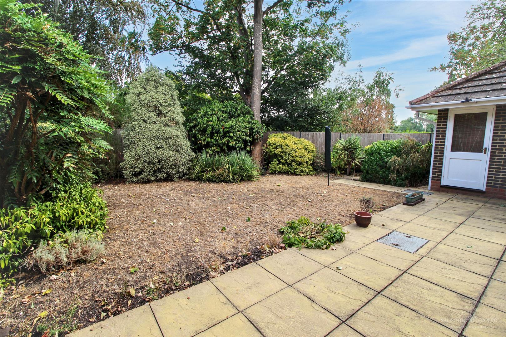 May Park, Calcot, Reading